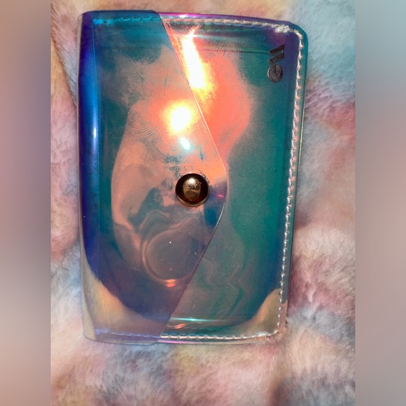 Iridescent Case-Mate Magnetic Card Holder - Picture 3 of 13